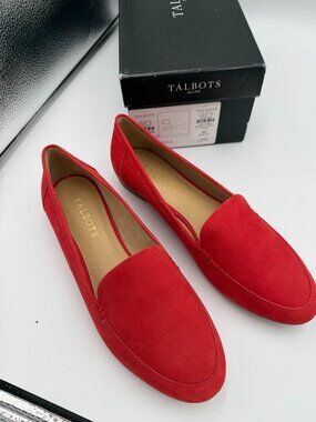 New Talbots Suede Loafers, Bright Apple Suede Slip On Flats- Women’s Size 8 Nice